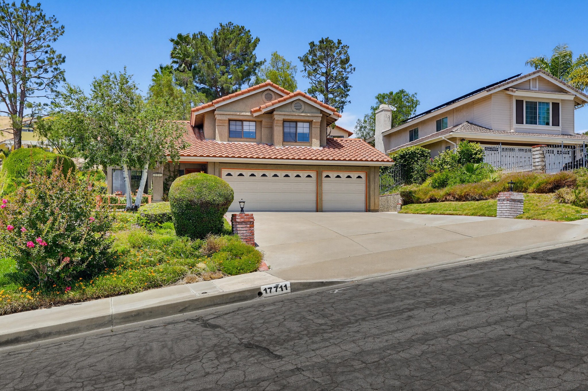 Virtual tour photo 3 of 95 for 17711 Silverstream Dr