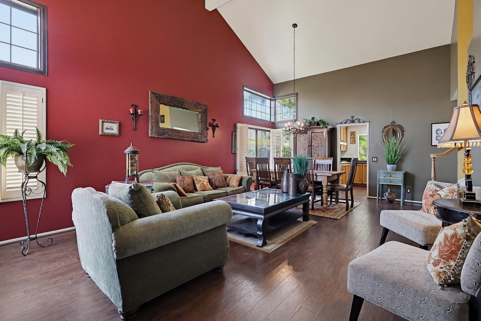 Virtual tour photo 10 of 95 for 17711 Silverstream Dr