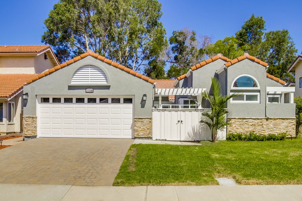 Virtual tour photo 1 of 45 for 17738 Alacran Ct