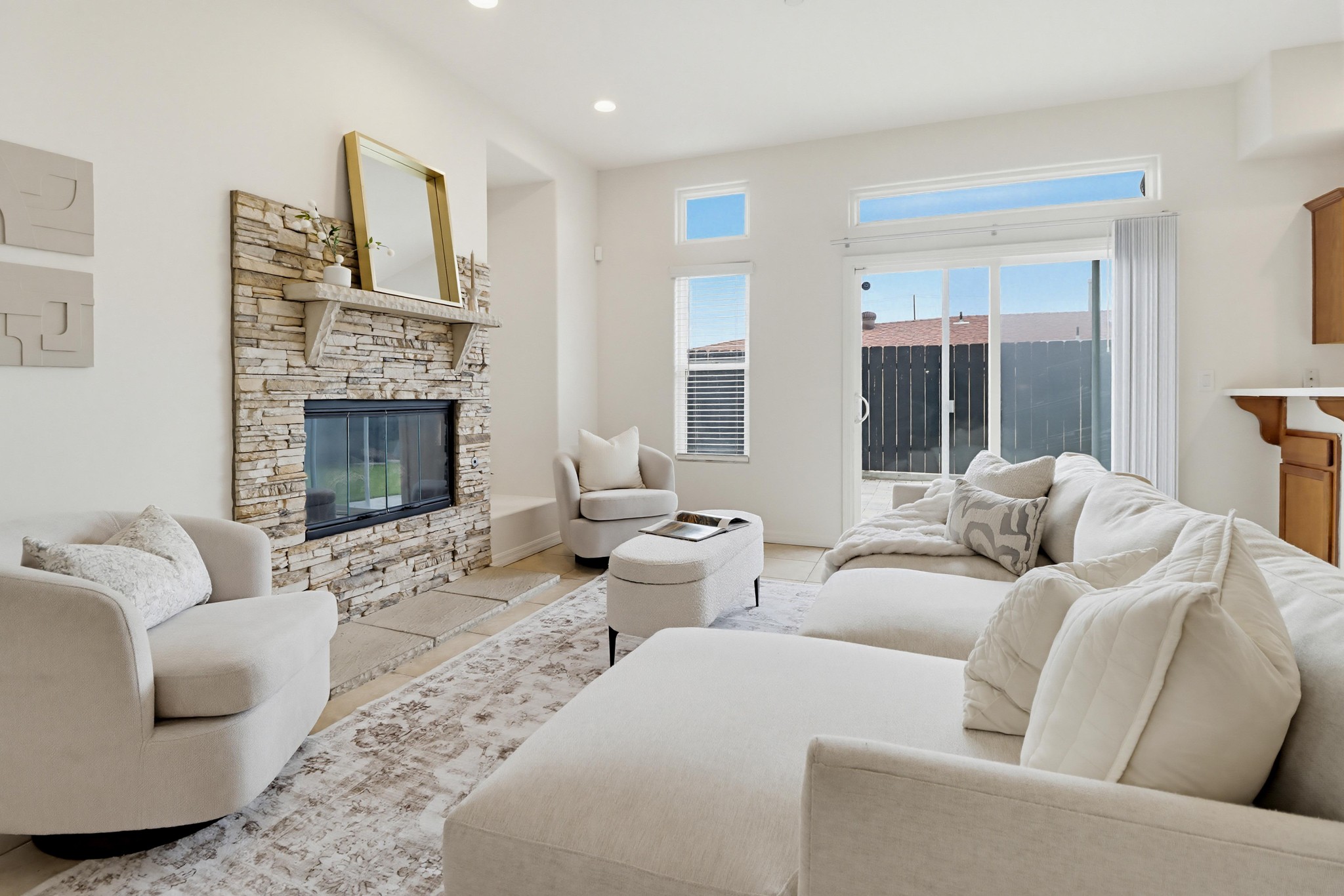 Virtual tour photo 10 of 50 for 1774 Elm Ave