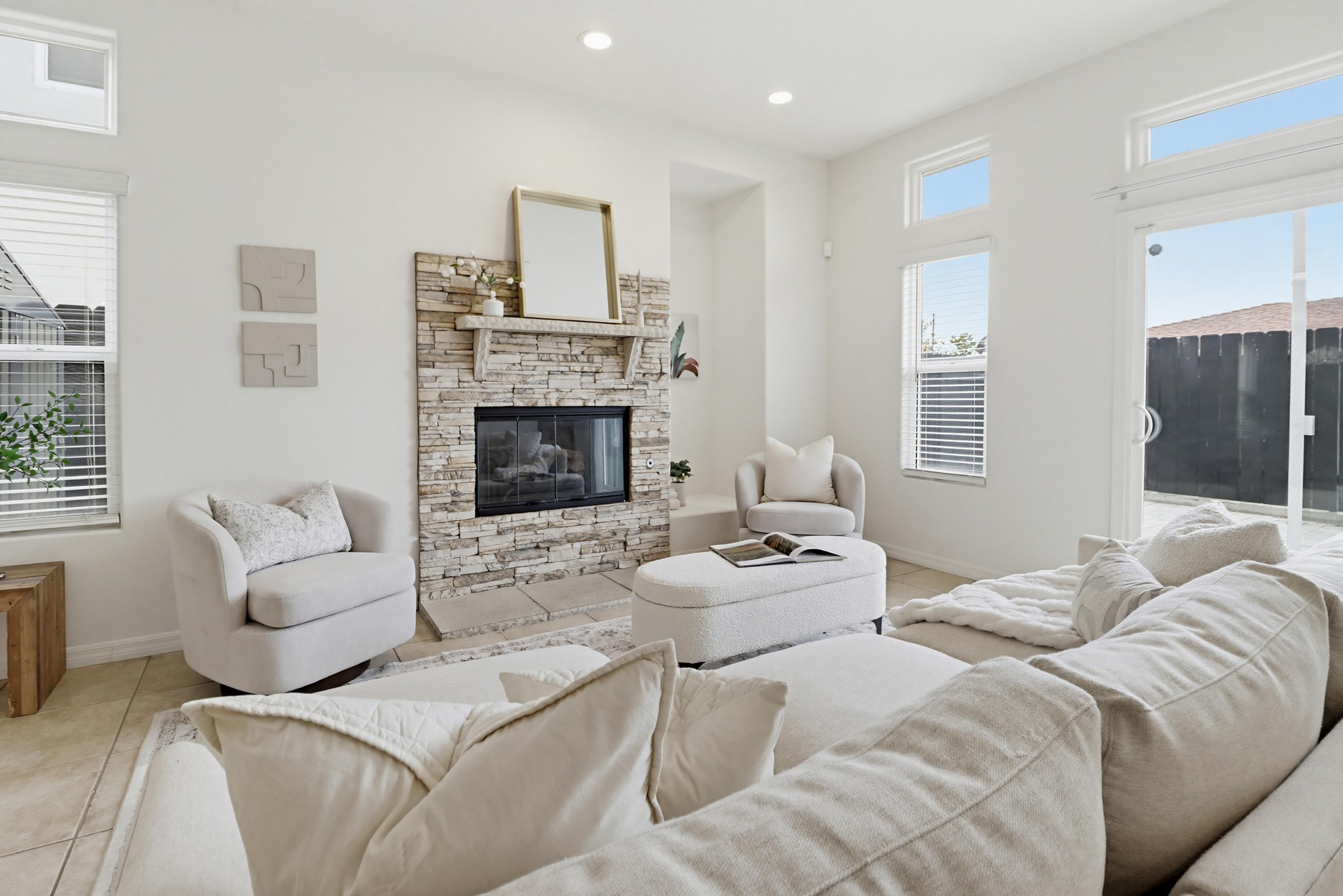 Virtual tour photo 11 of 50 for 1774 Elm Ave