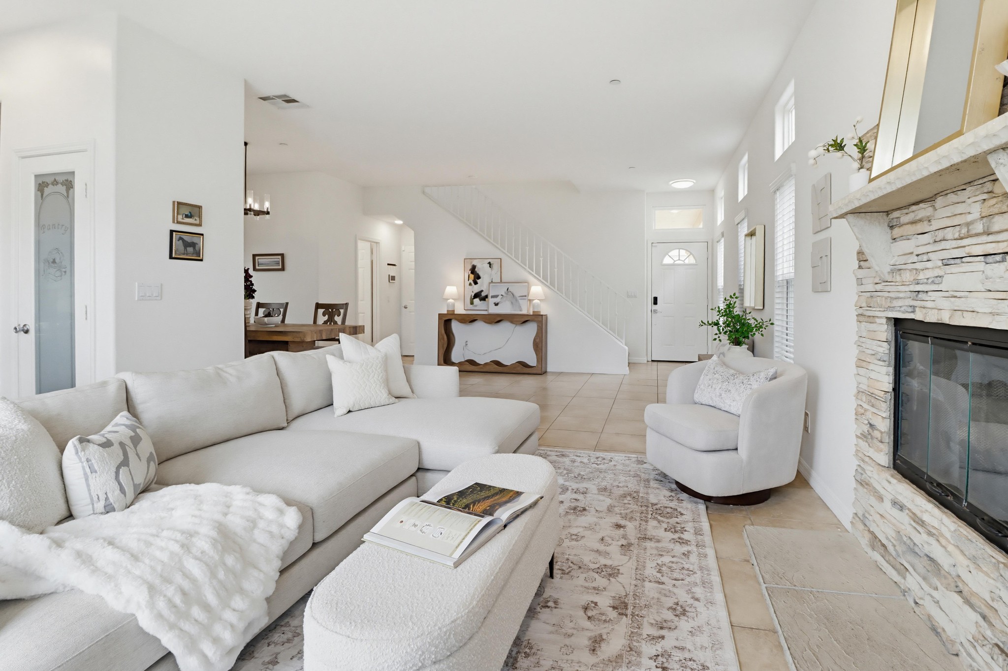 Virtual tour photo 14 of 50 for 1774 Elm Ave