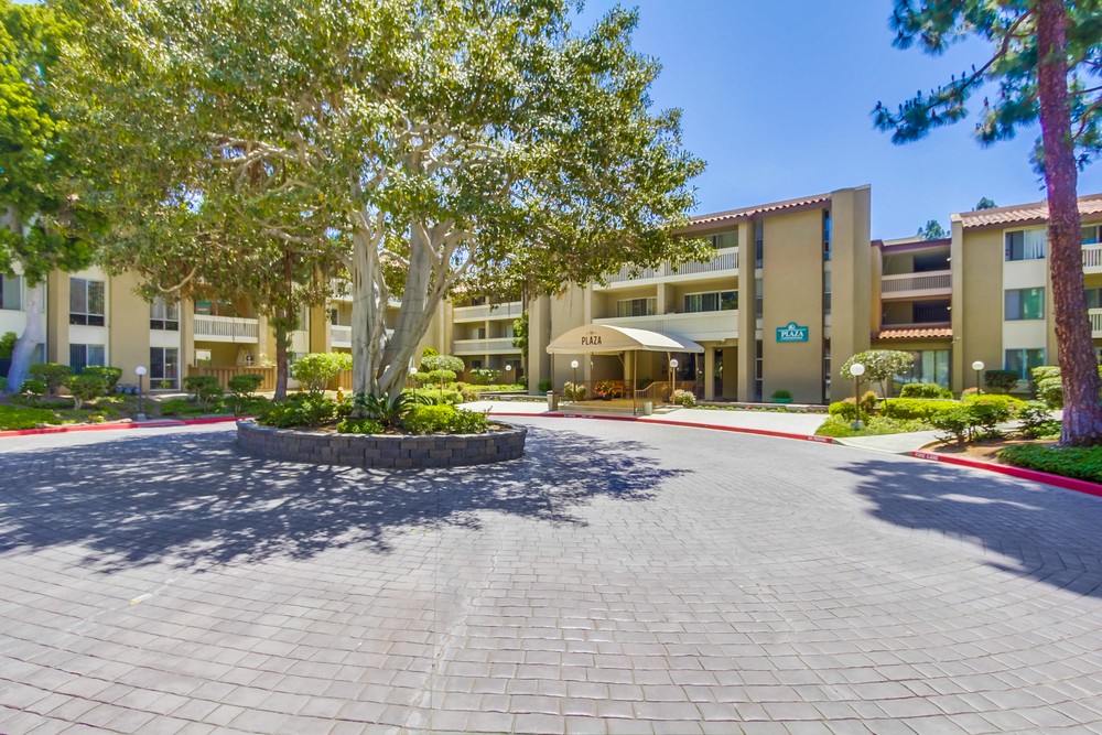 Virtual tour photo 4 of 43 for 1775 Diamond Street #312