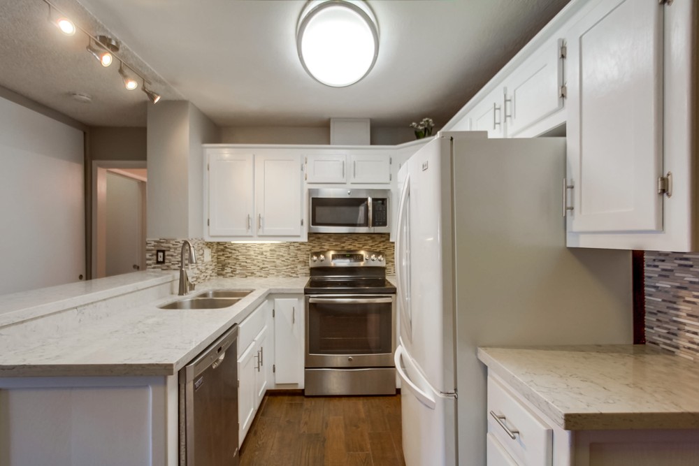 Virtual tour photo 16 of 43 for 1775 Diamond Street #312