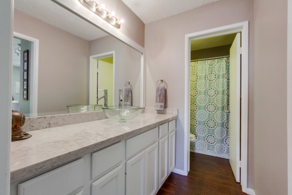 Virtual tour photo 22 of 43 for 1775 Diamond Street #312