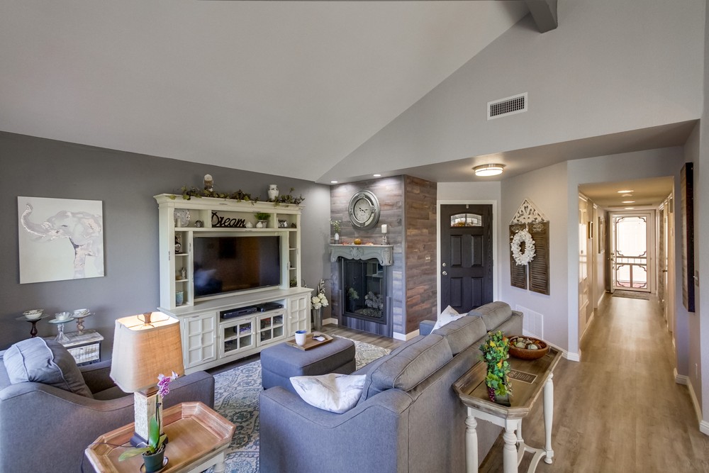 Virtual tour photo 12 of 42 for 17756 Corte Sobrado