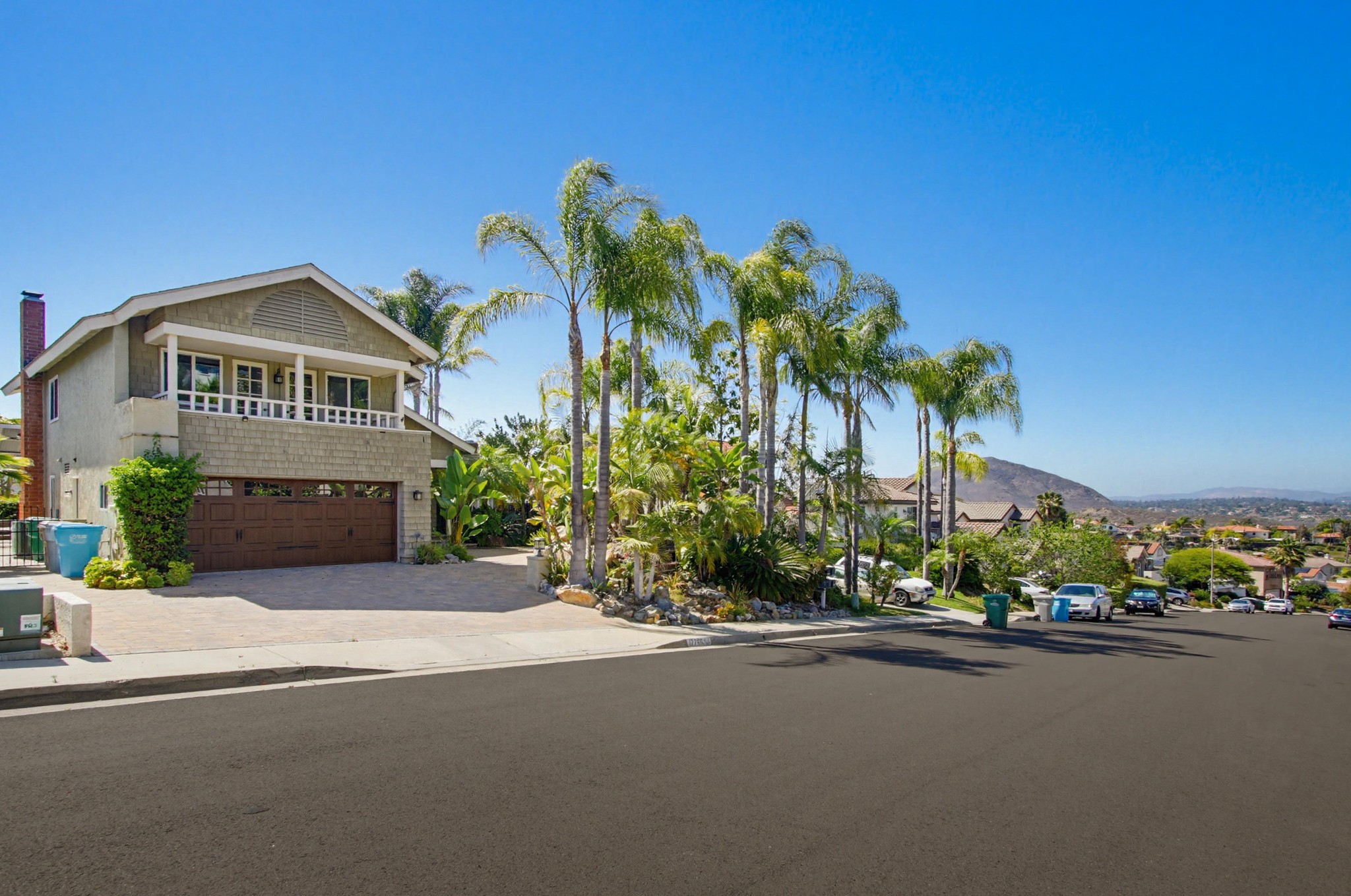 Virtual tour photo 5 of 64 for 17766 Aguamiel Rd
