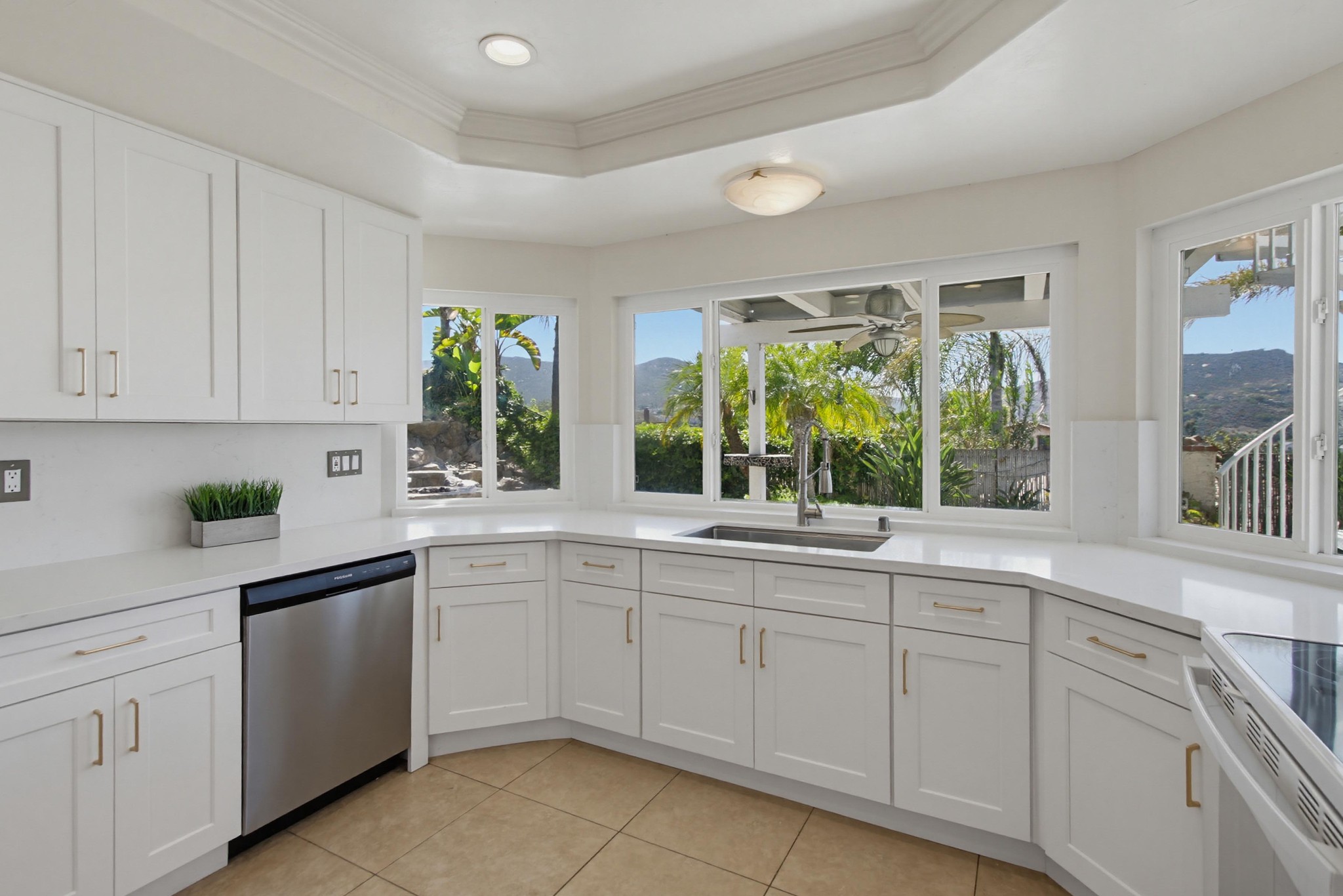 Virtual tour photo 15 of 64 for 17766 Aguamiel Rd