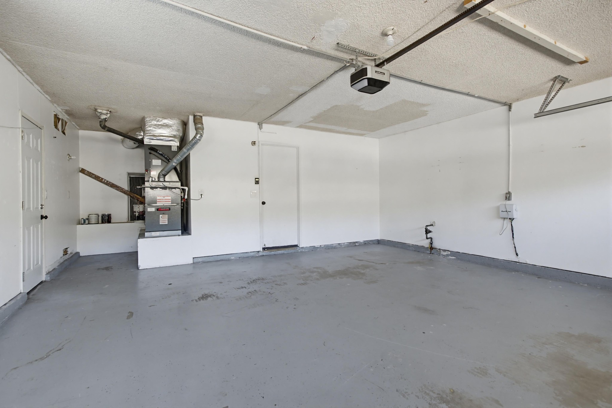Virtual tour photo 53 of 64 for 17766 Aguamiel Rd