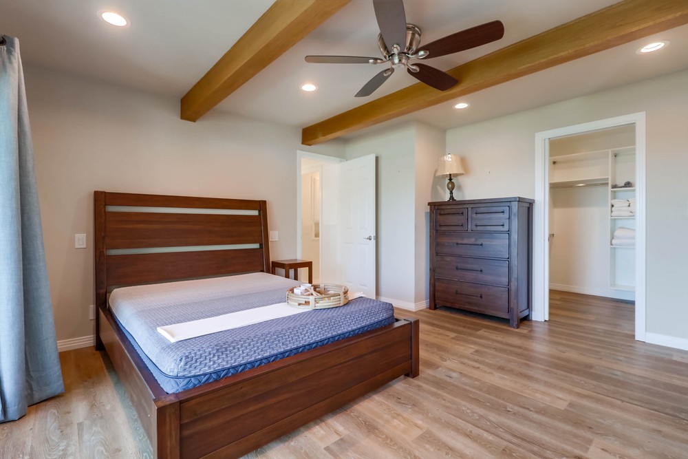 Virtual tour photo 22 of 40 for 1777 Plum St
