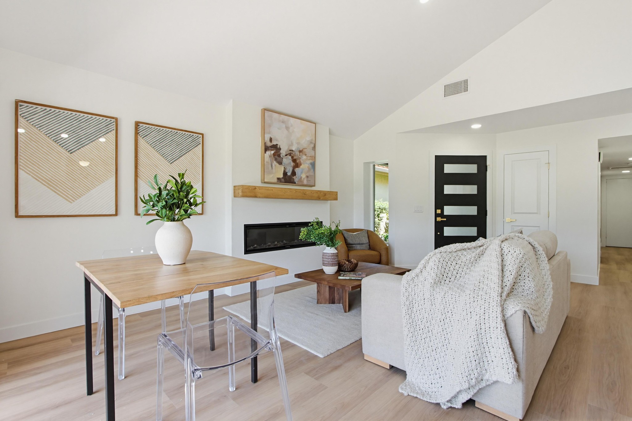 Virtual tour photo 10 of 53 for 17788 Caminito Balata