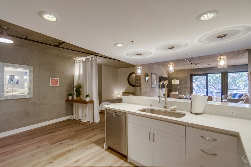 Virtual tour photo 19 of 43 for 1780 Kettner Blvd #201
