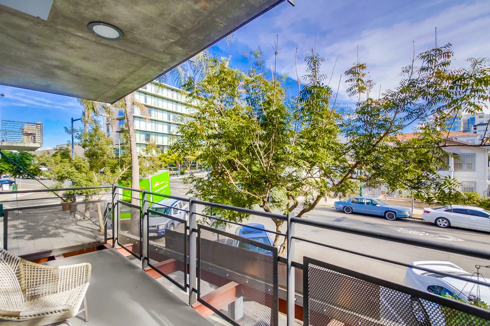 Virtual tour photo 21 of 43 for 1780 Kettner Blvd #201