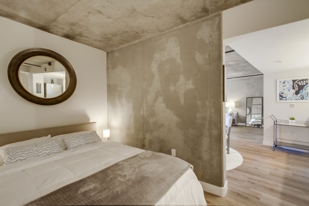 Virtual tour photo 32 of 43 for 1780 Kettner Blvd #201