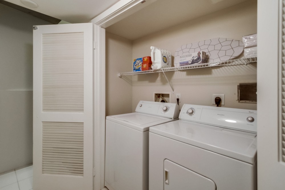 Virtual tour photo 38 of 43 for 1780 Kettner Blvd #201