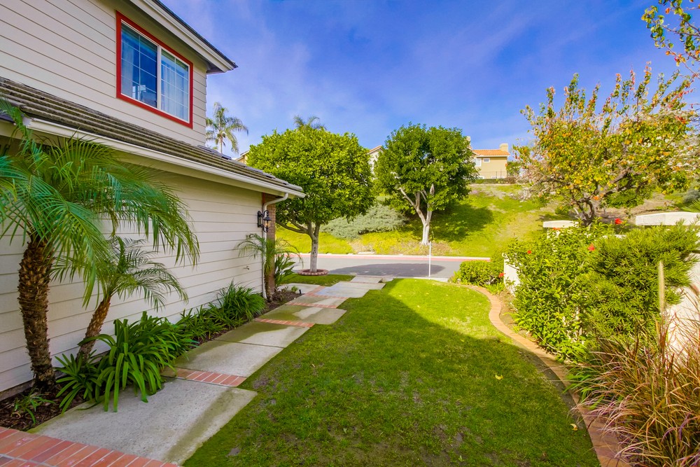 Virtual tour photo 7 of 51 for 17823 Toltec Ct