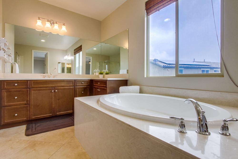 Virtual tour photo 33 of 61 for 17825 Red Tail Rd
