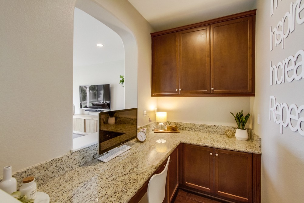 Virtual tour photo 51 of 61 for 17825 Red Tail Rd