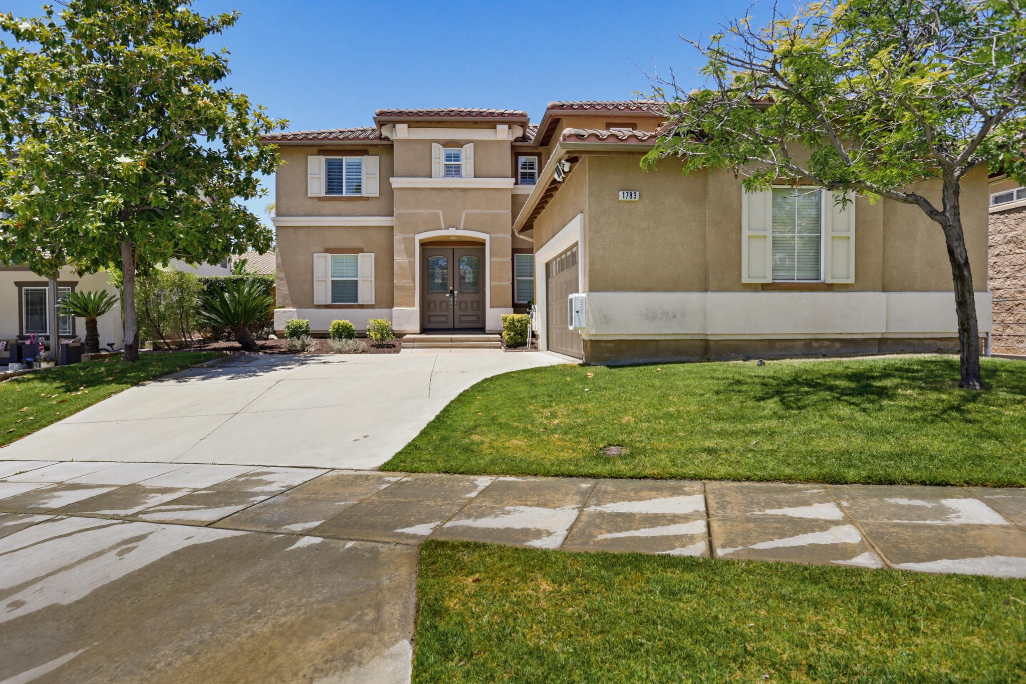Virtual tour photo 1 of 46 for 1783 Old Baldy Way