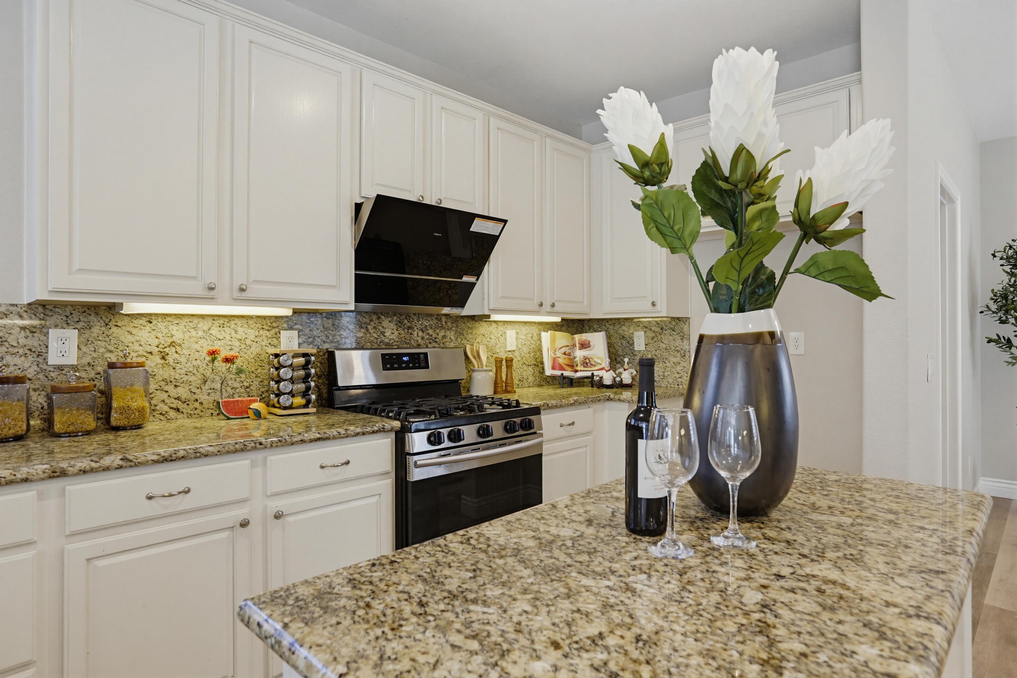 Virtual tour photo 14 of 46 for 1783 Old Baldy Way