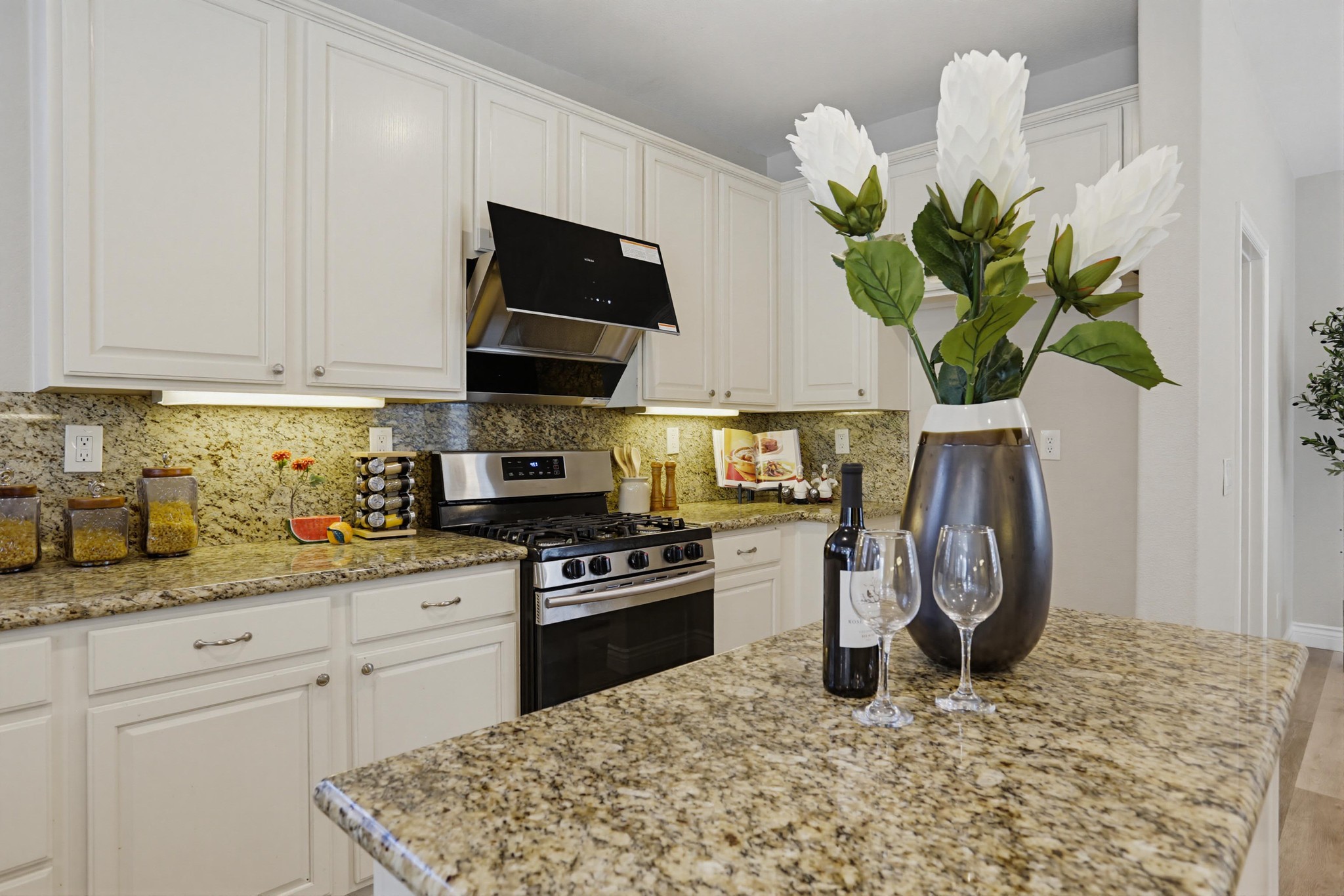 Virtual tour photo 15 of 46 for 1783 Old Baldy Way