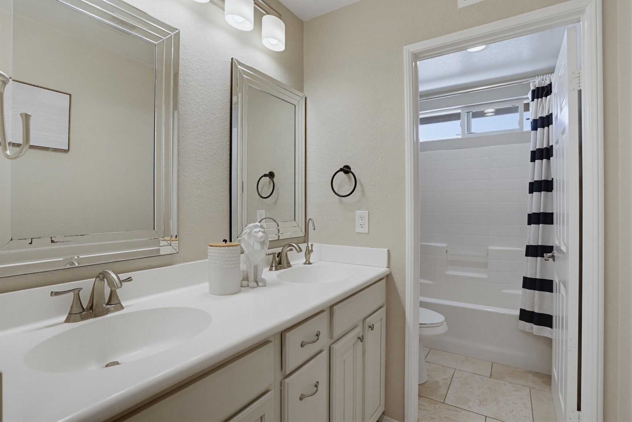 Virtual tour photo 34 of 46 for 1783 Old Baldy Way