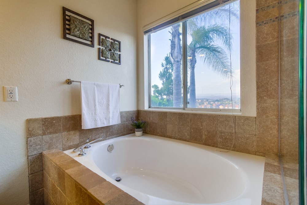 Virtual tour photo 23 of 38 for 17837 Weaving Ln