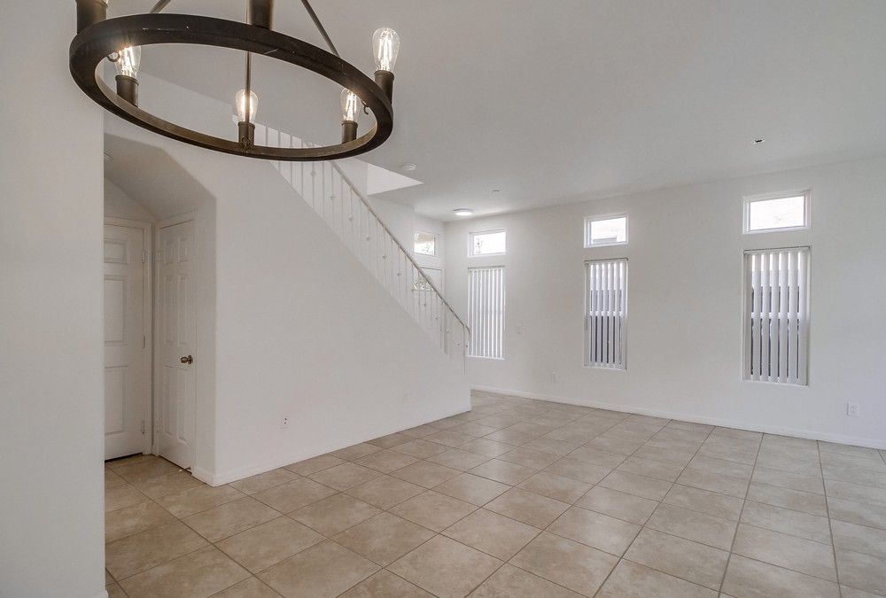 Virtual tour photo 16 of 45 for 1784 Elm Ave