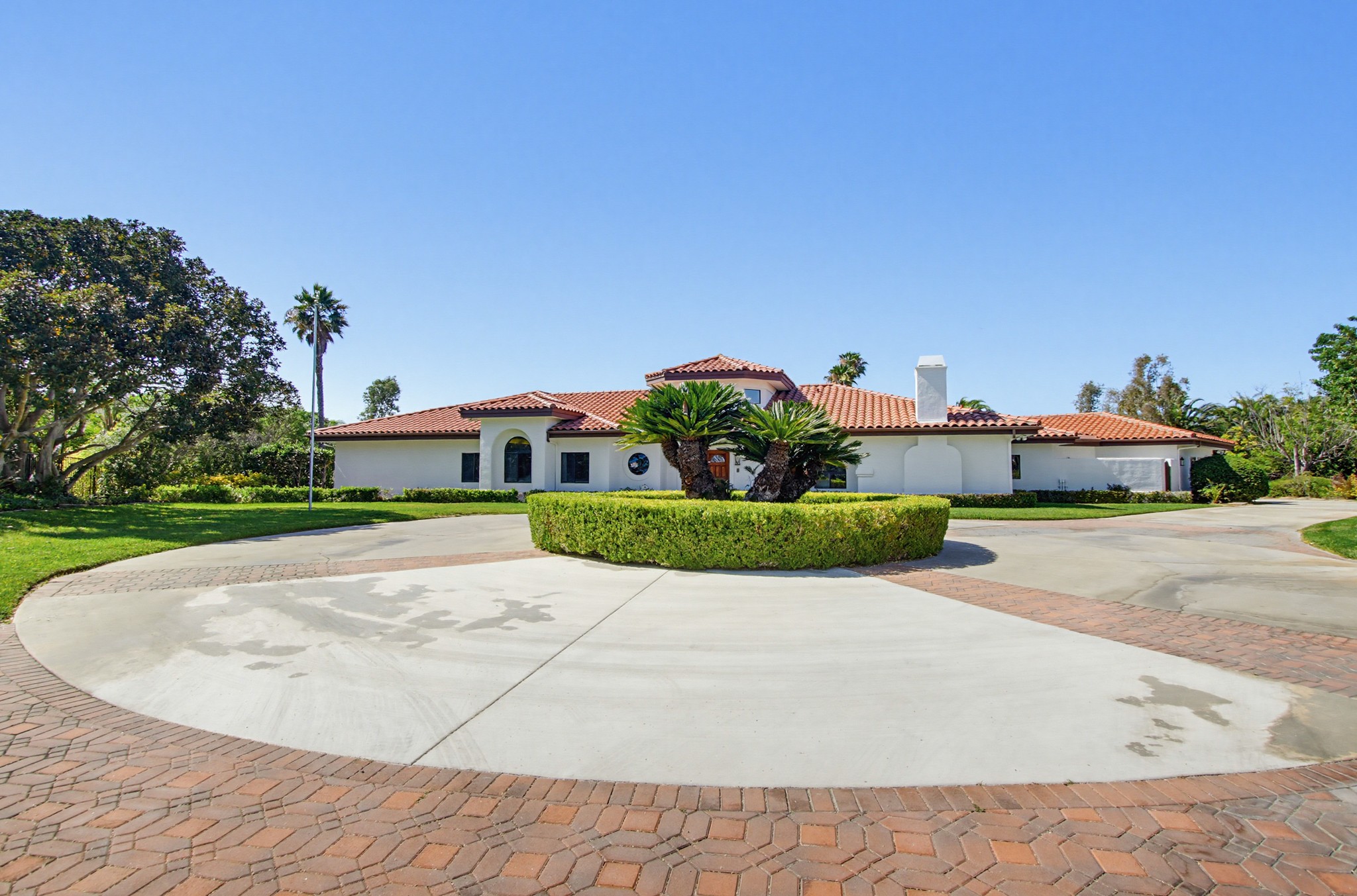 Virtual tour photo 1 of 172 for 17844 Joyas Ct