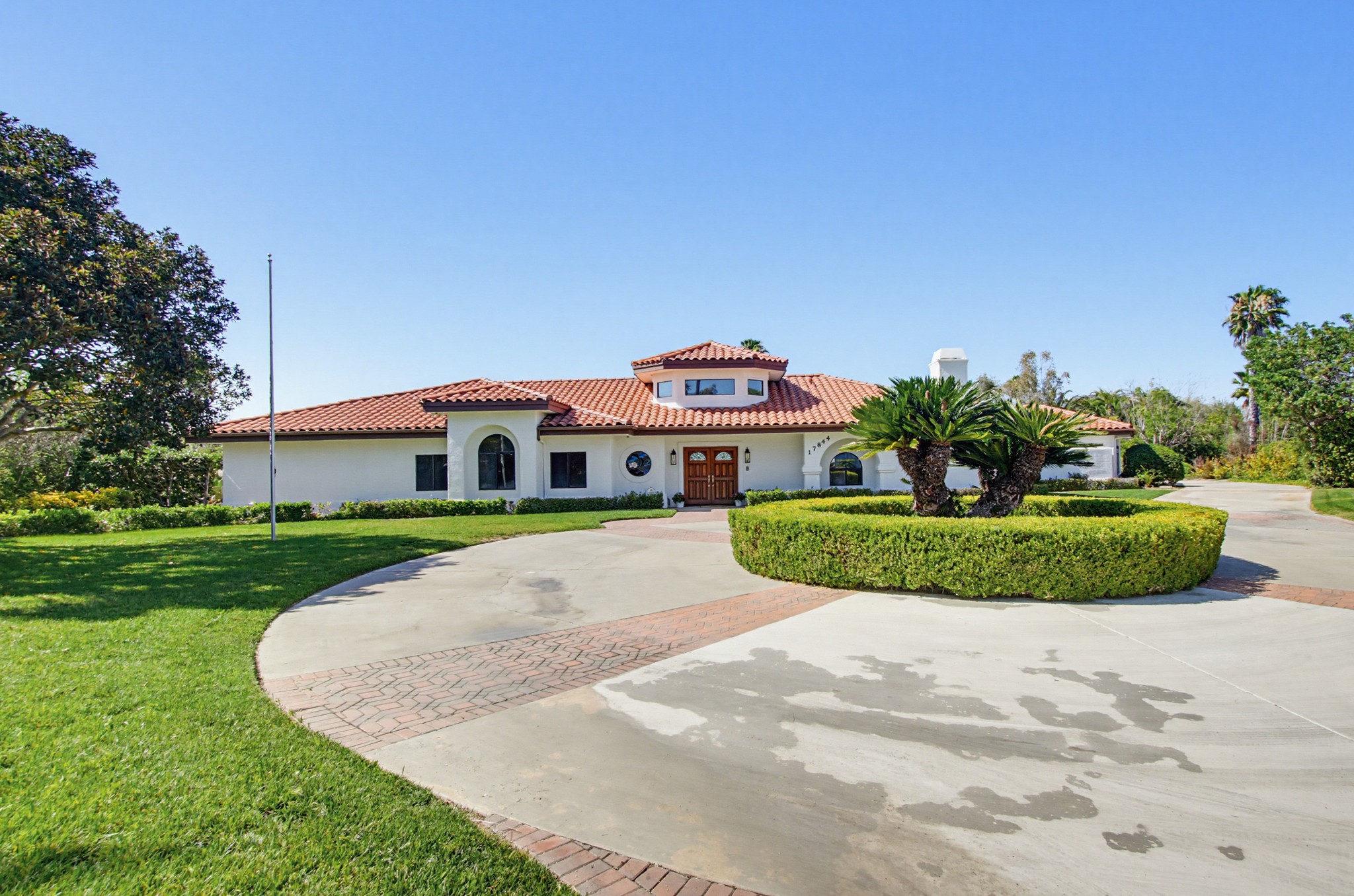 Virtual tour photo 4 of 172 for 17844 Joyas Ct