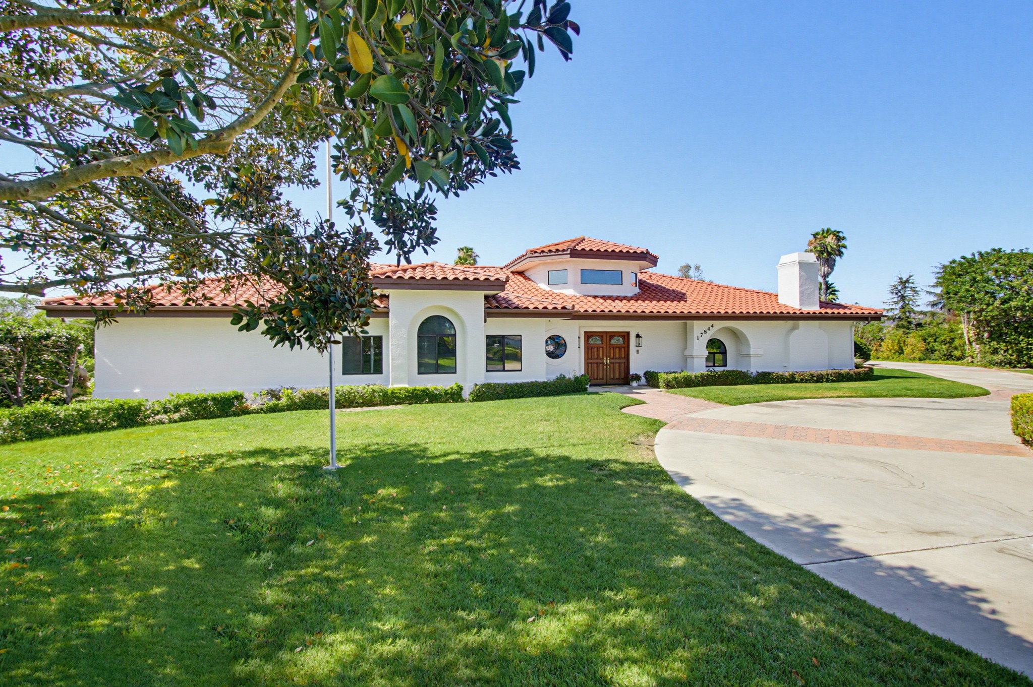 Virtual tour photo 6 of 172 for 17844 Joyas Ct