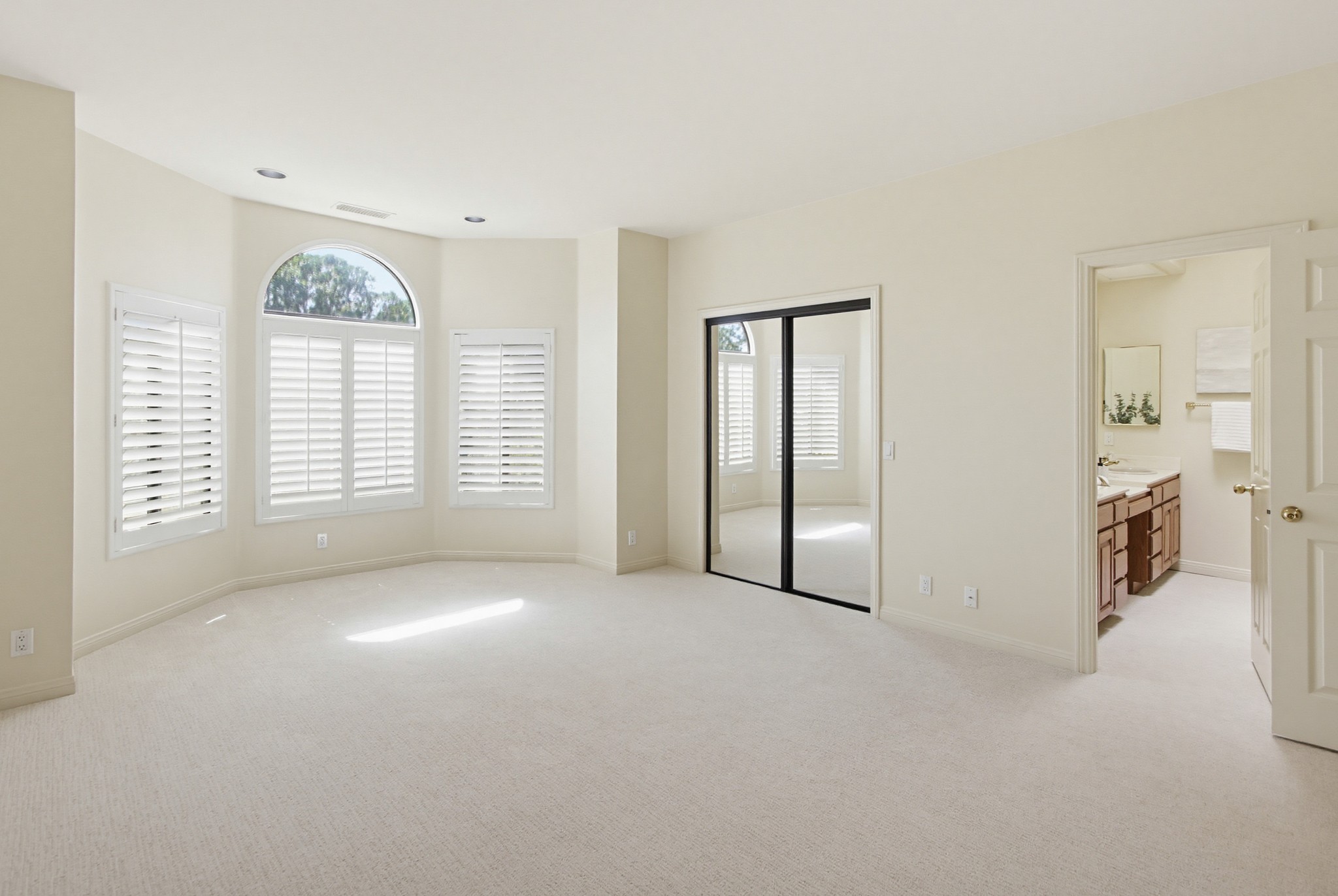 Virtual tour photo 65 of 172 for 17844 Joyas Ct