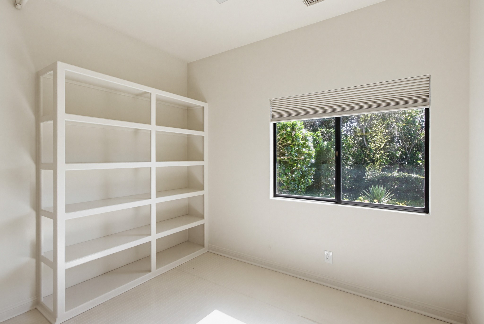 Virtual tour photo 90 of 172 for 17844 Joyas Ct