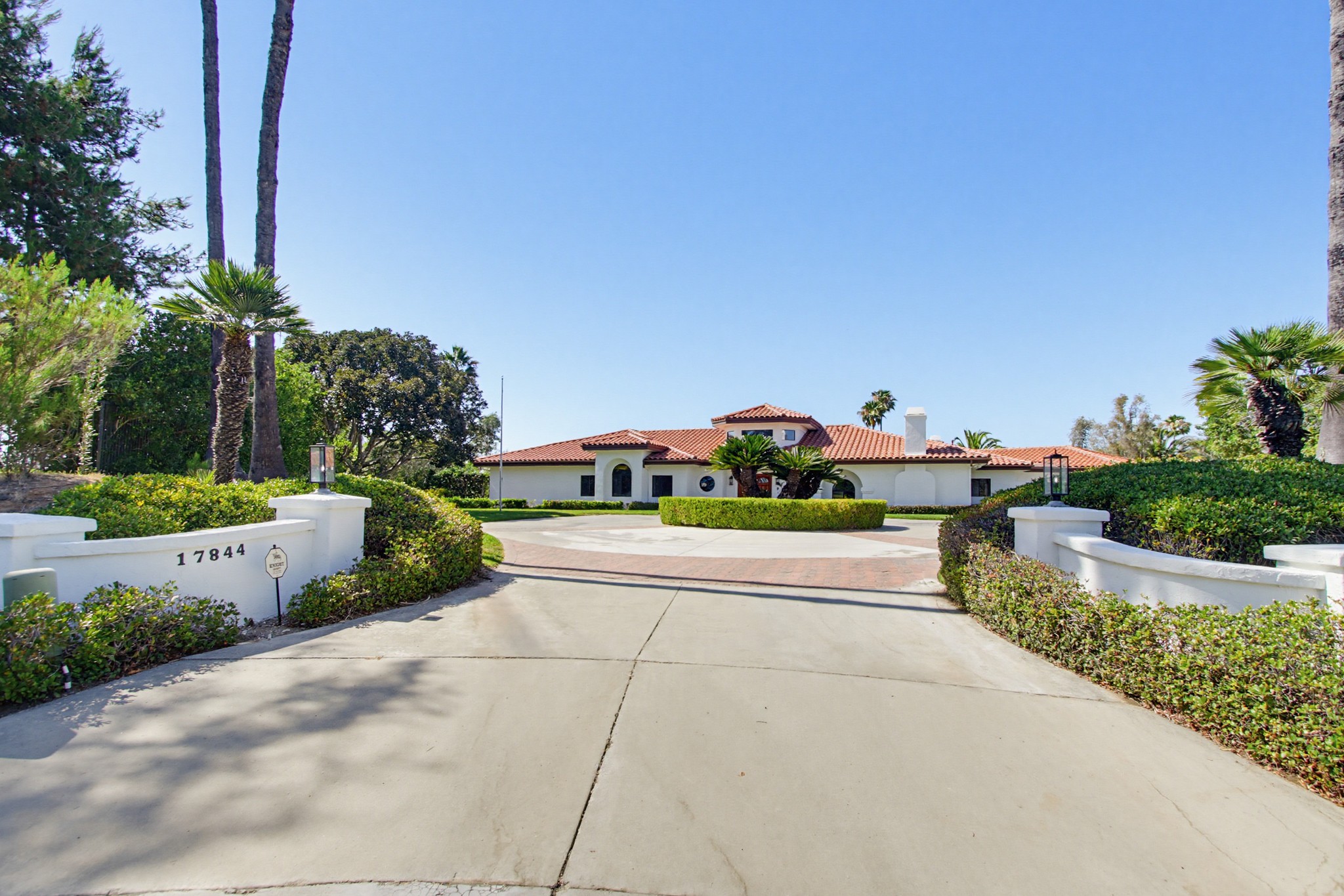 Virtual tour photo 127 of 172 for 17844 Joyas Ct