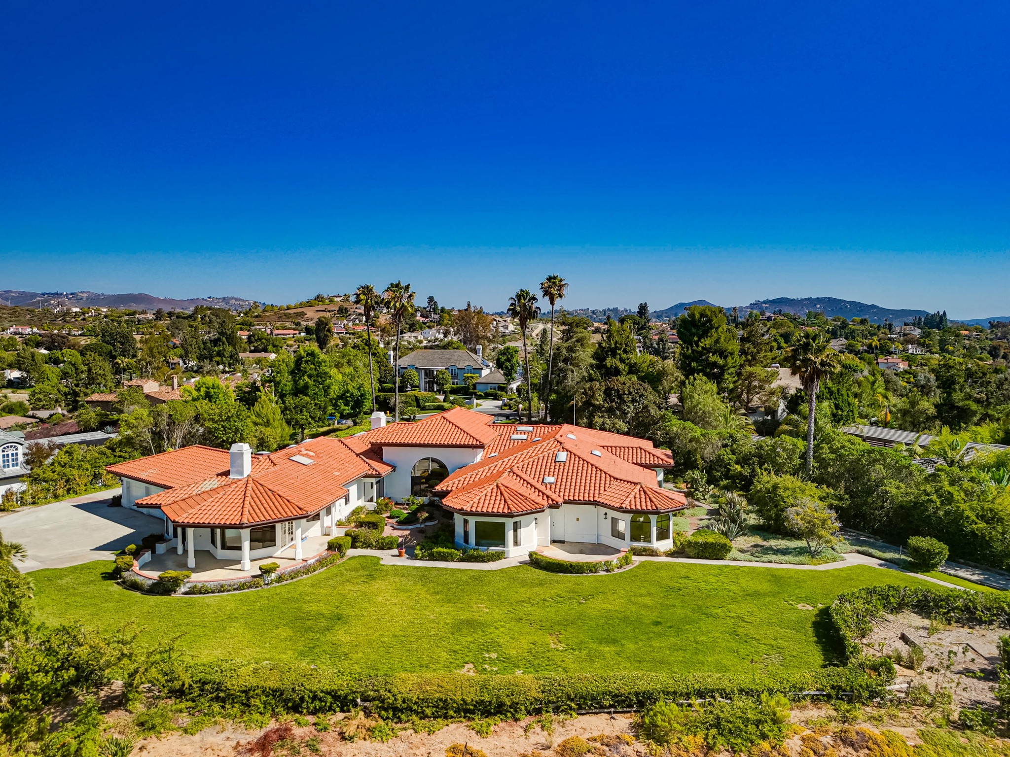 Virtual tour photo 14 of 44 for 17844 Joyas Ct