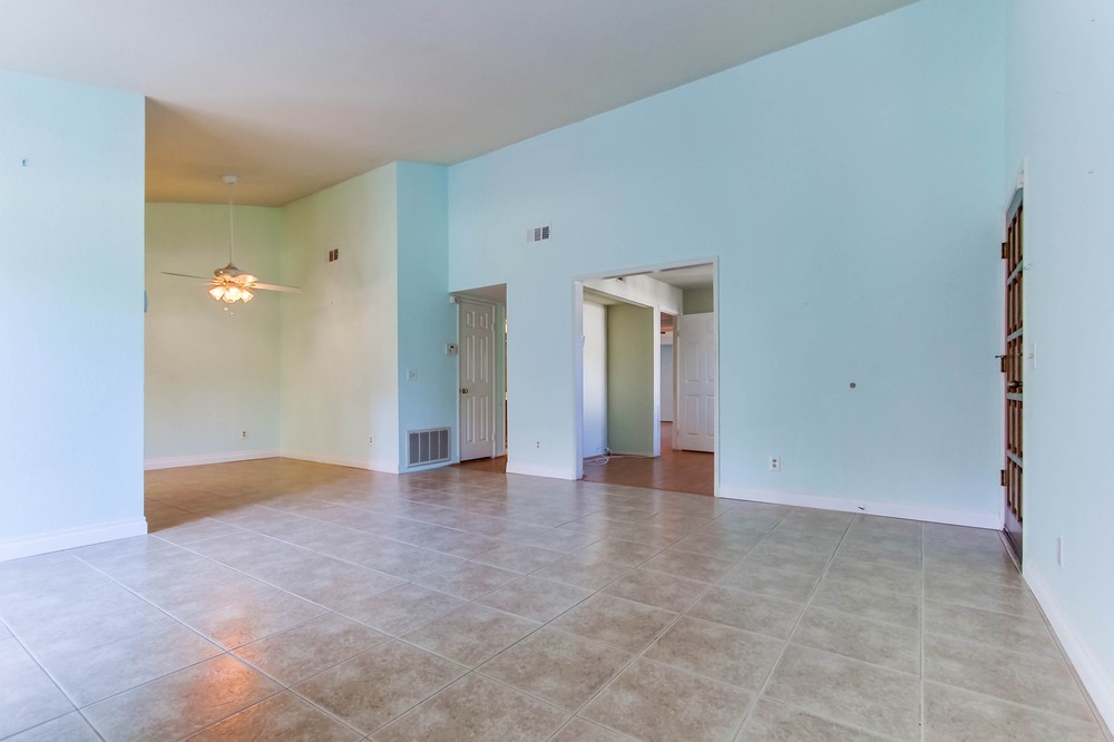 Virtual tour photo 9 of 35 for 17847 Avenida Alozdra