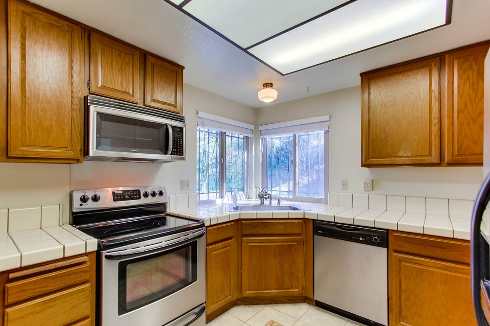 Virtual tour photo 15 of 35 for 17847 Avenida Alozdra