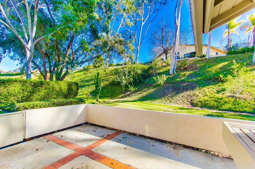 Virtual tour photo 31 of 35 for 17847 Avenida Alozdra