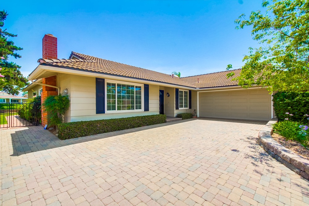 Virtual tour photo 6 of 62 for 17861 Sintonte Dr