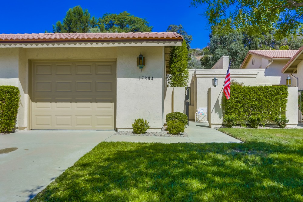 Virtual tour photo 5 of 49 for 17884 Avenida Cordillera