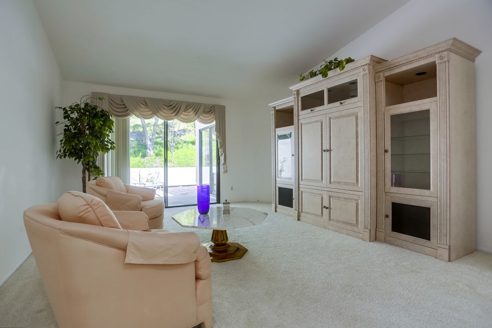 Virtual tour photo 12 of 49 for 17884 Avenida Cordillera