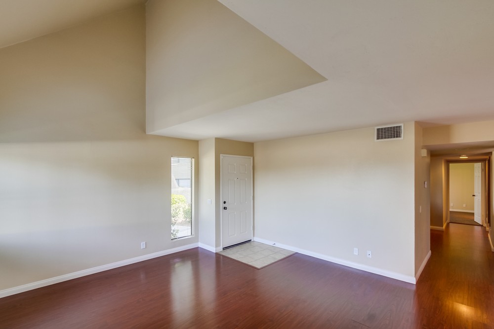 Virtual tour photo 7 of 26 for 17885 Caminito Pinero #152