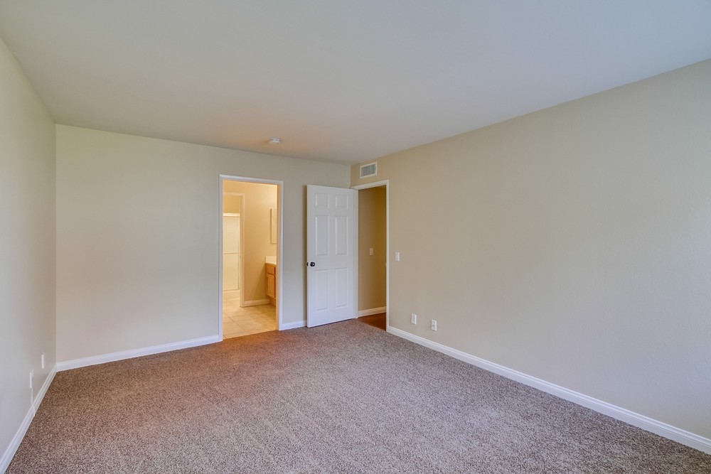 Virtual tour photo 15 of 26 for 17885 Caminito Pinero #152