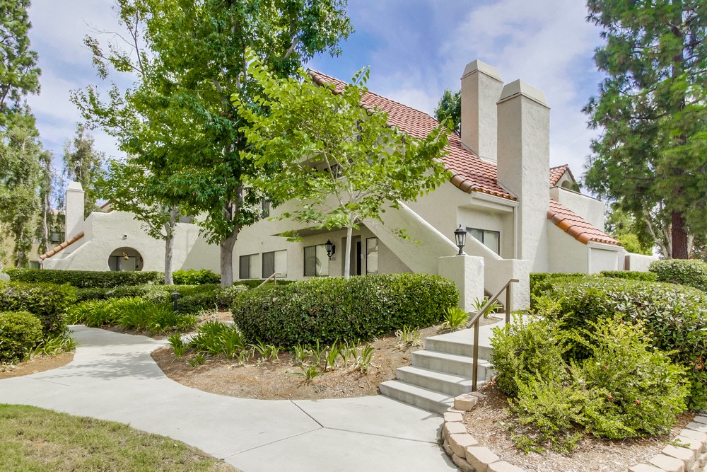Virtual tour photo 3 of 31 for 17885 Caminito Pinero UNIT 152