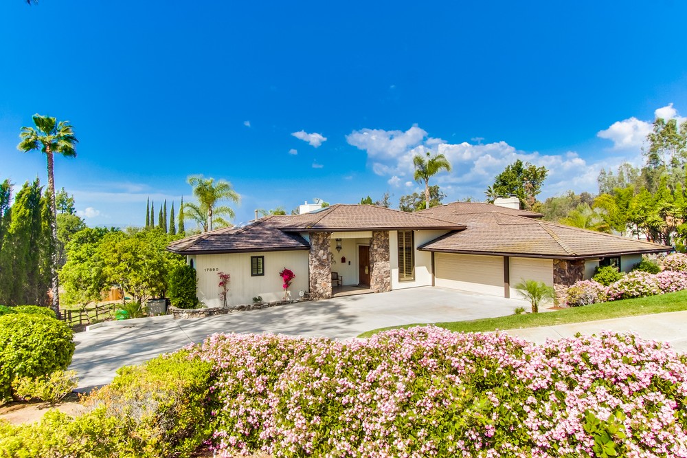 Virtual tour photo 3 of 103 for 17890 Bernardo Trails Place