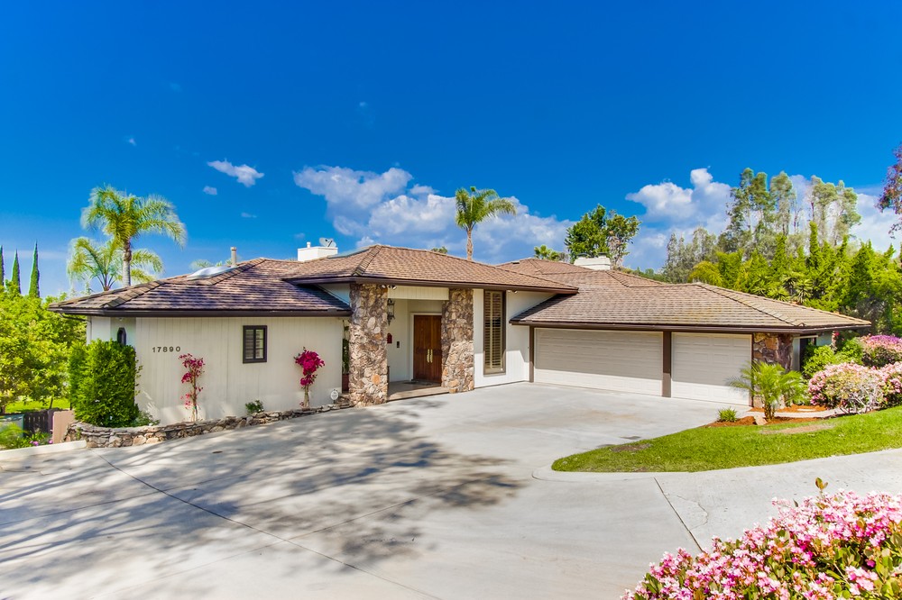 Virtual tour photo 7 of 103 for 17890 Bernardo Trails Place