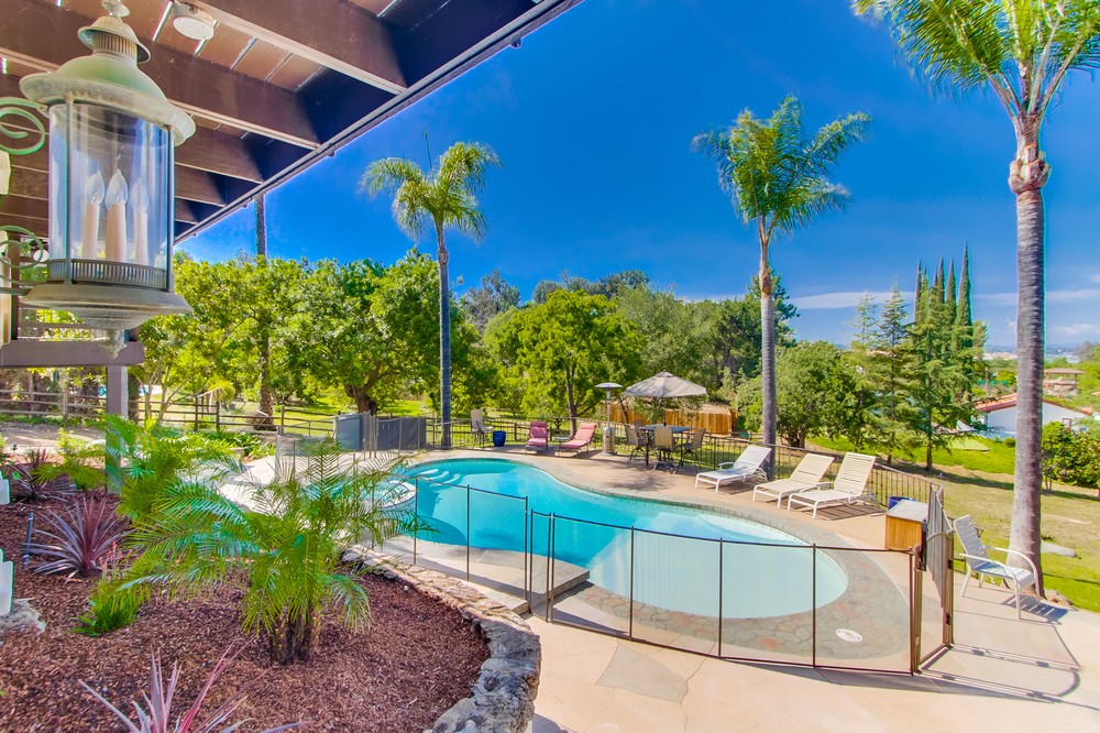Virtual tour photo 81 of 103 for 17890 Bernardo Trails Place
