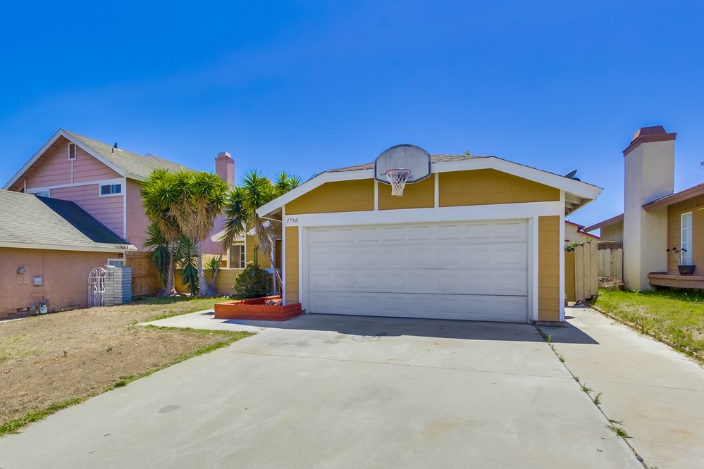 Virtual tour photo 3 of 27 for 1790 Shadewood Lane