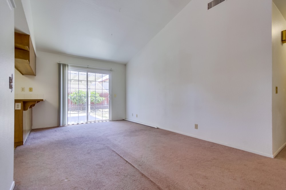 Virtual tour photo 13 of 27 for 1790 Shadewood Lane