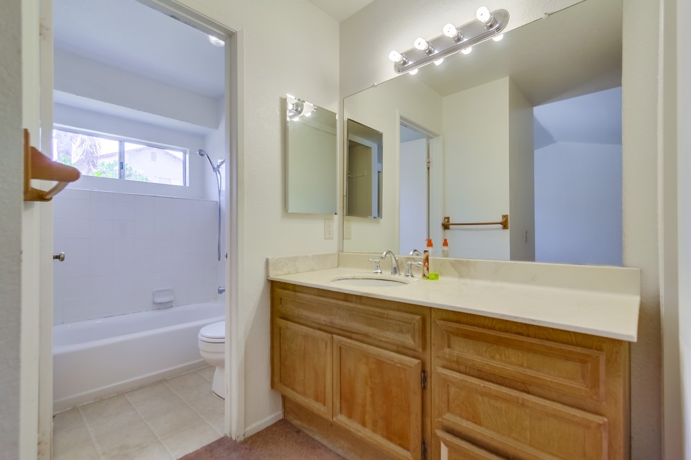 Virtual tour photo 18 of 27 for 1790 Shadewood Lane